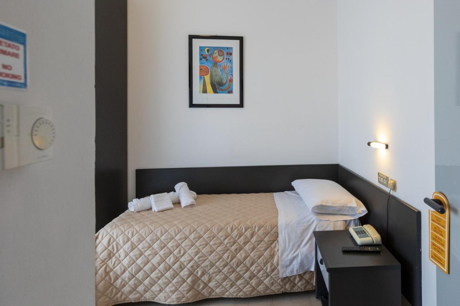 Grand Meeting Hotel Rimini Ngoại thất bức ảnh