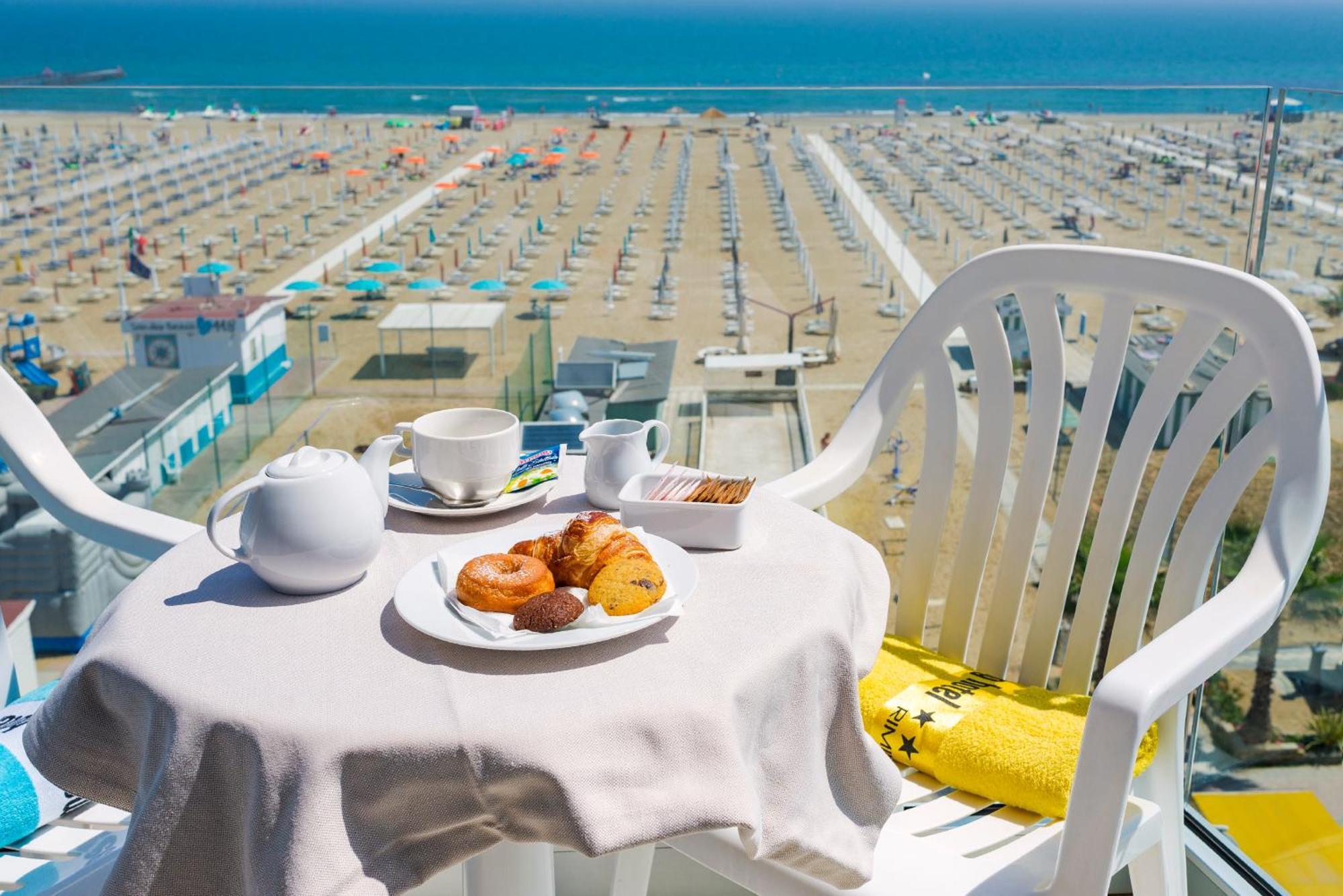 Grand Meeting Hotel Rimini Ngoại thất bức ảnh